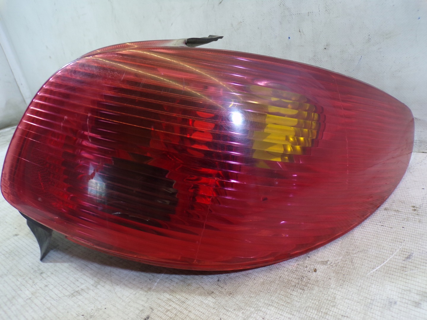 light rear rear part right PEUGEOT 206 LIFT (1)