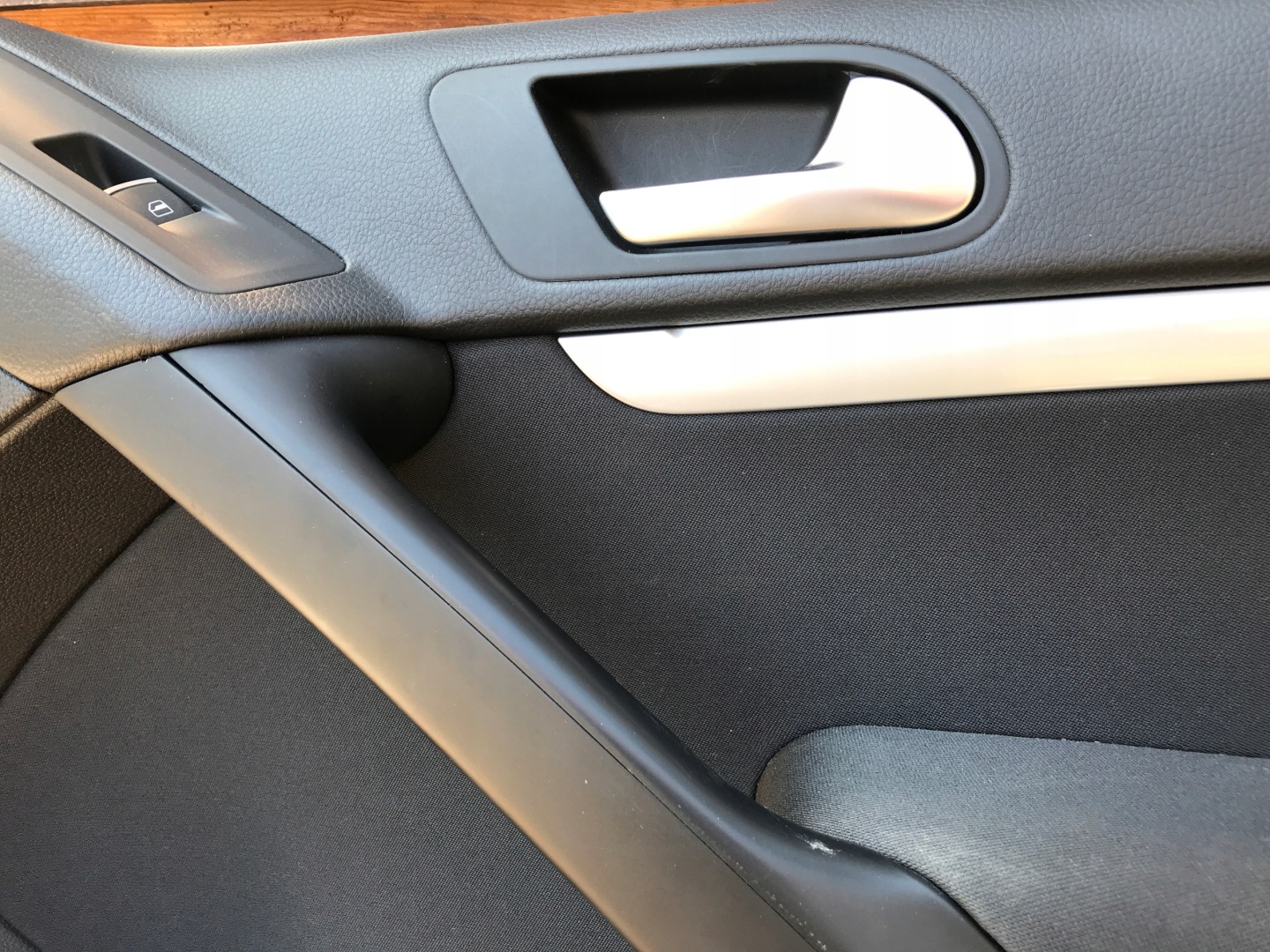 side door right front VW TIGUAN 5N0867012B