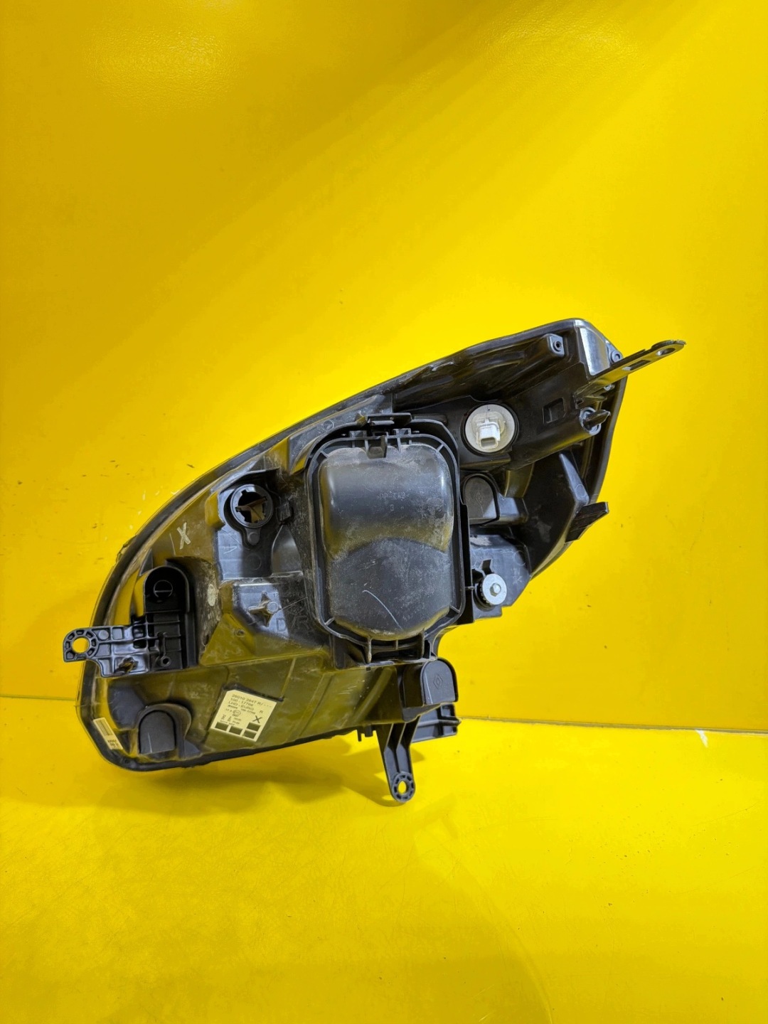 light right front Renault Kangoo II III Lift 2013-2020 260102647R