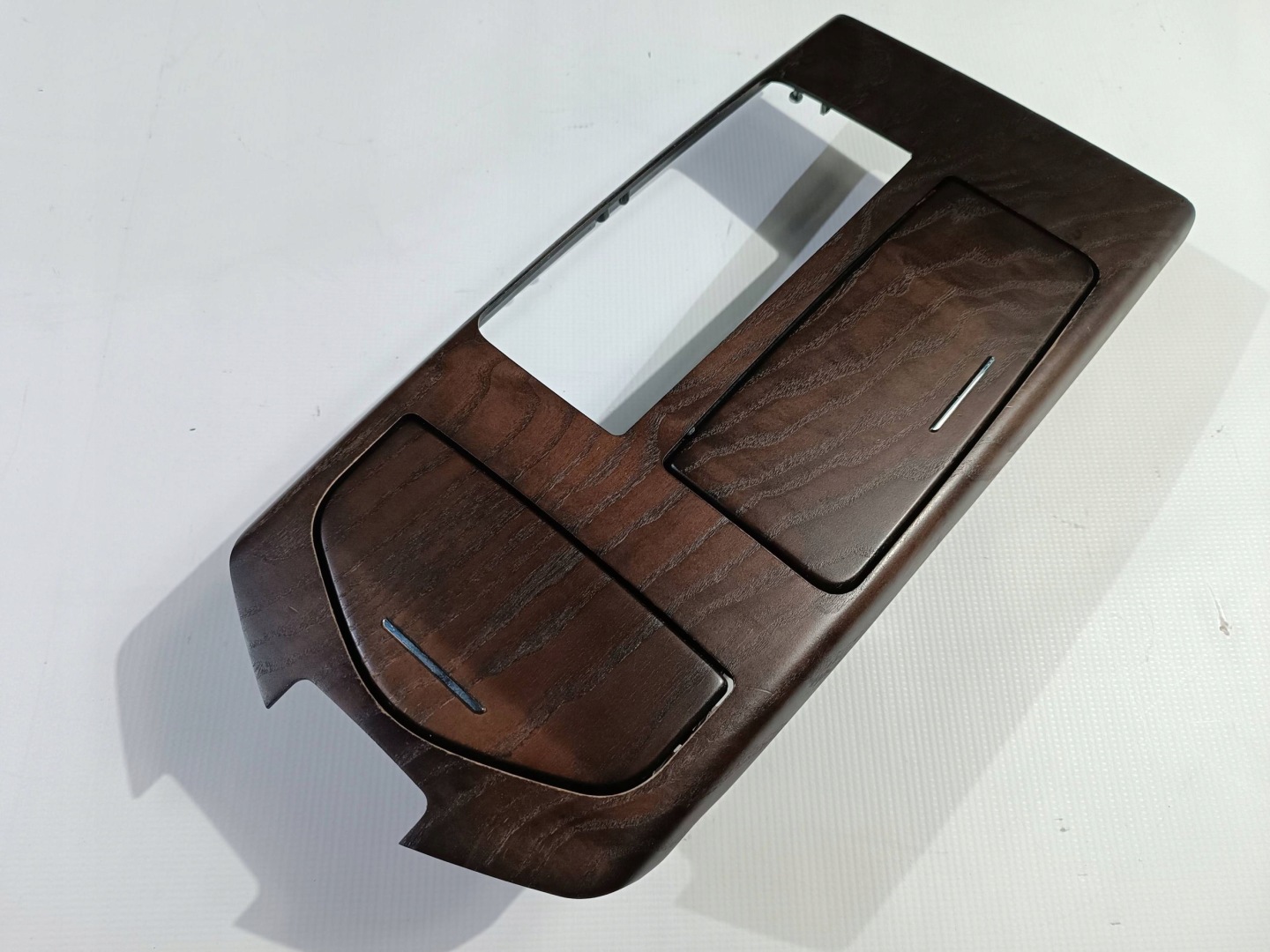 Moulage panel Console Moyen dekor tunel Maserati Ghibli SQ4 2013