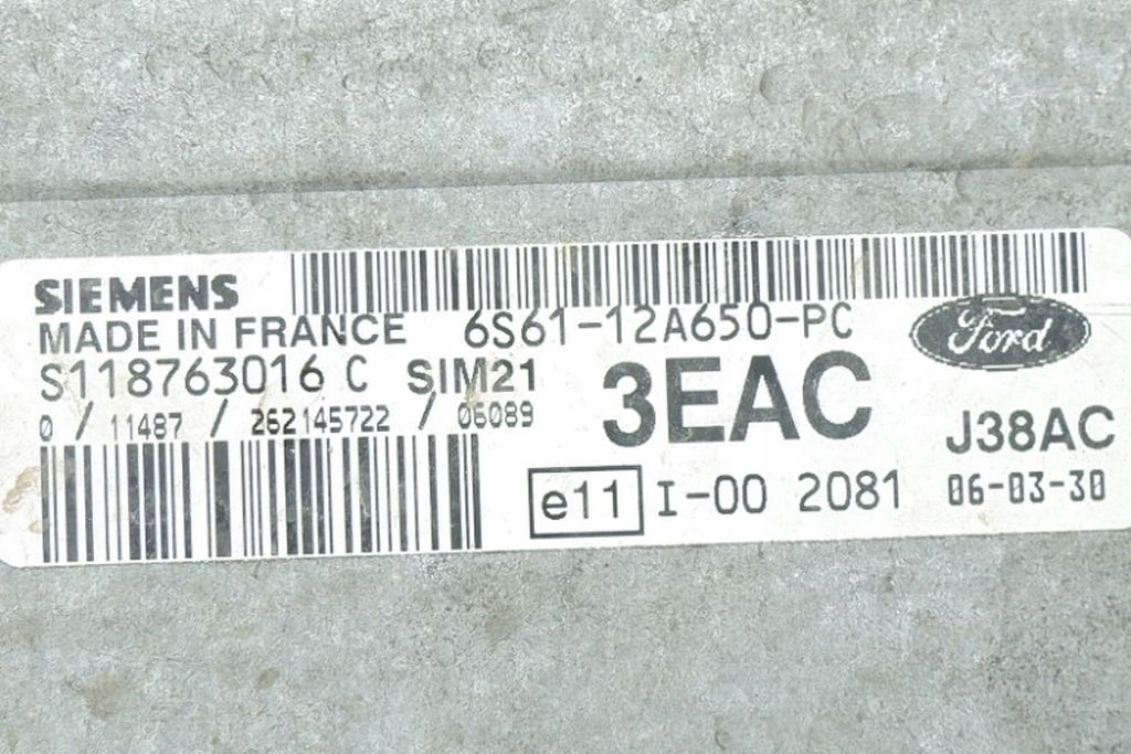 computer control unit of the engine FORD FIESTA MK6 1.3 6S61-12A650-PC