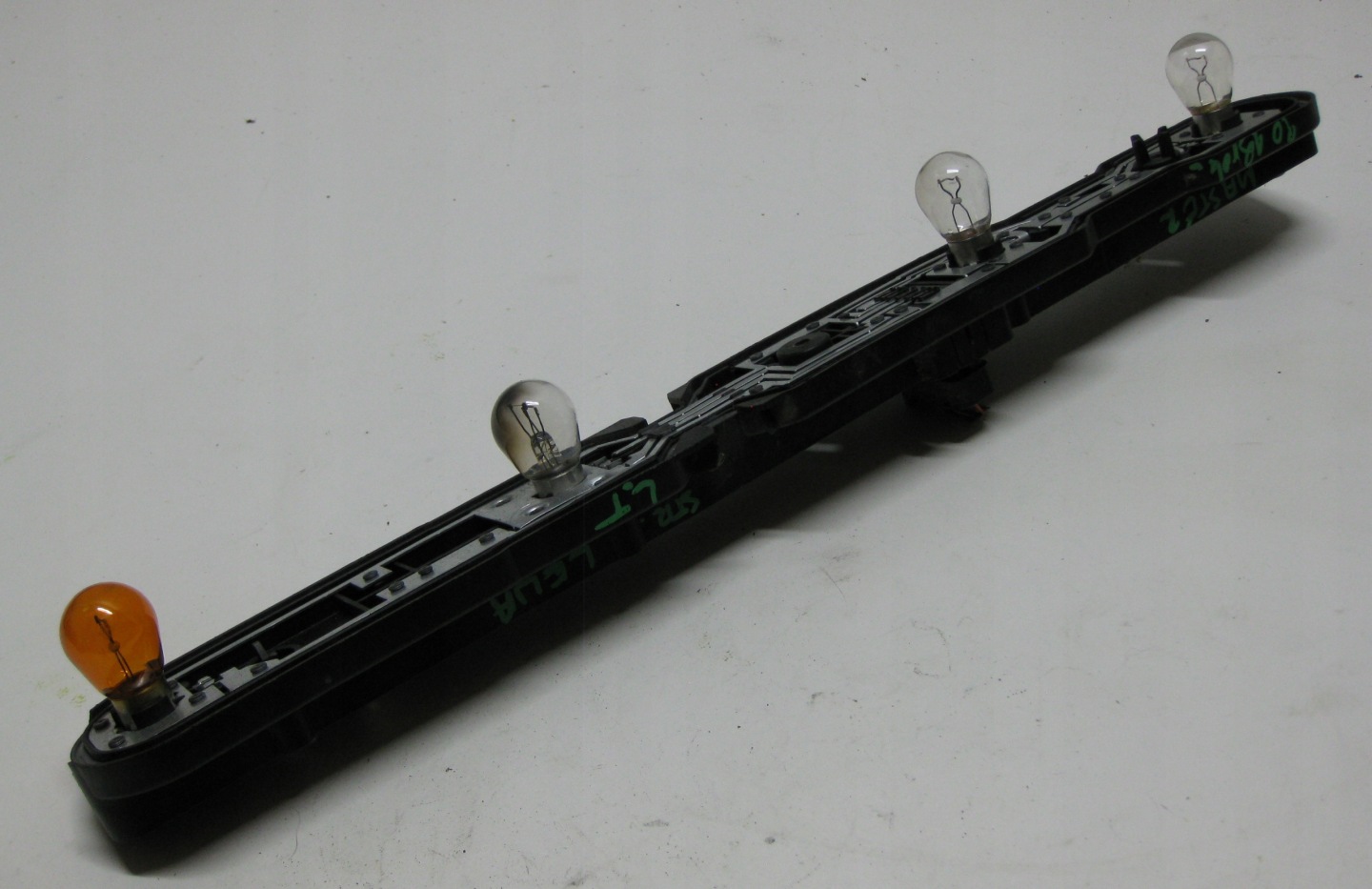 RENAULT MASTER III LIFT light housing left rear part 17109800