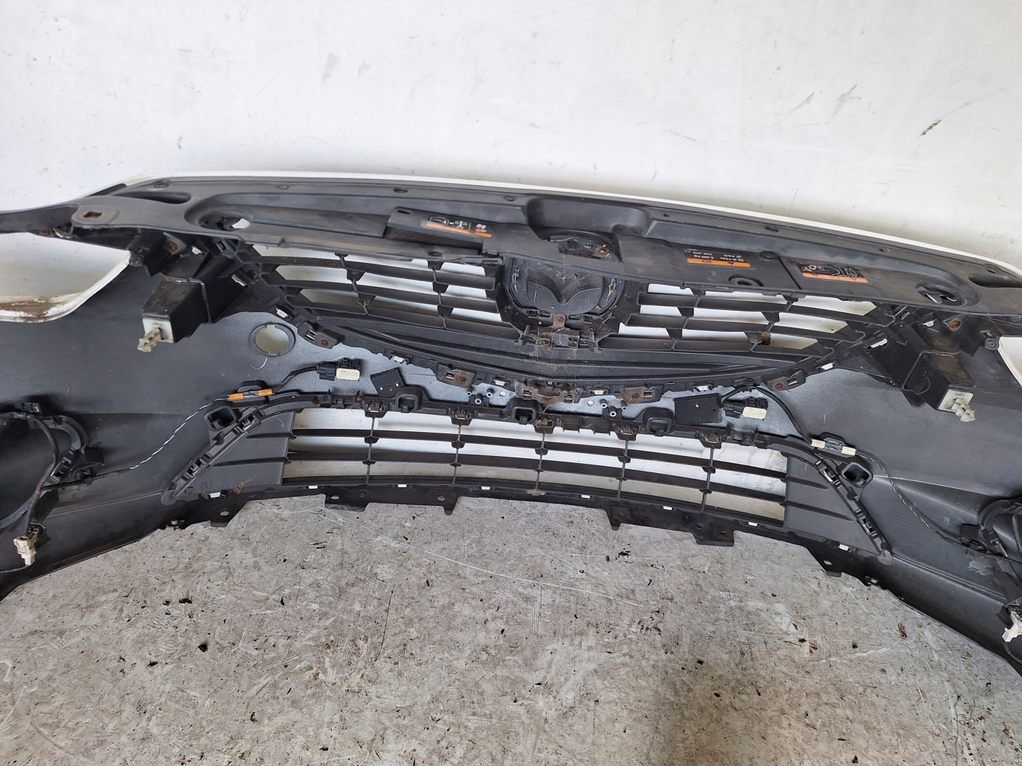 MAZDA 6 GJ 12-15 bumper + PDC