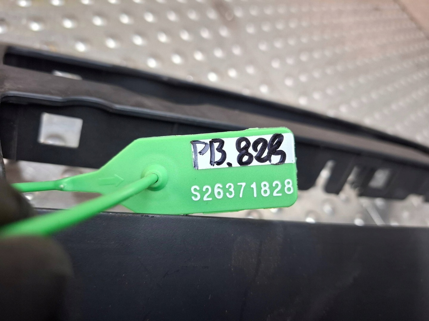 switch PDC ASR ZJAZDU bonnet frame 9208218 BMW X5 E70 X6 E71