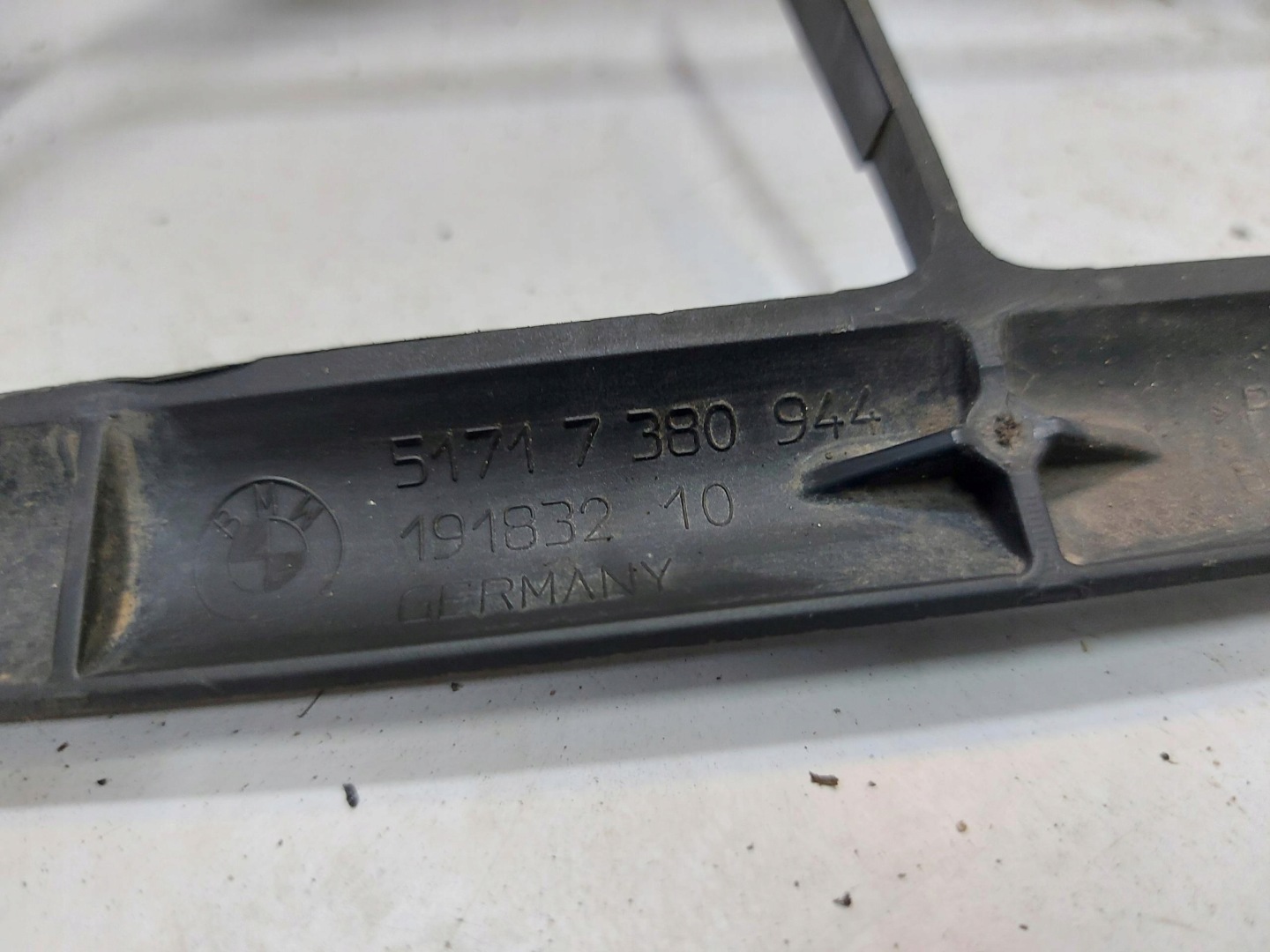 BMW i3 i01 REX Blende Abdeckung Unterfahrschutz heck 7380944