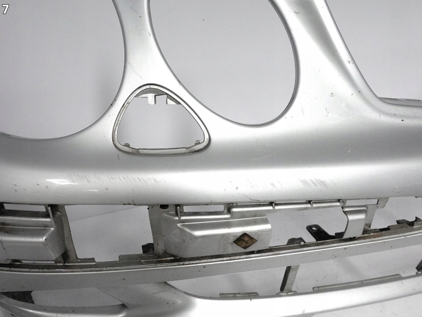 MERCEDES E-KLASA W211 S211 AVANTGARDE 02-06 bumper BUMPER front (washers)