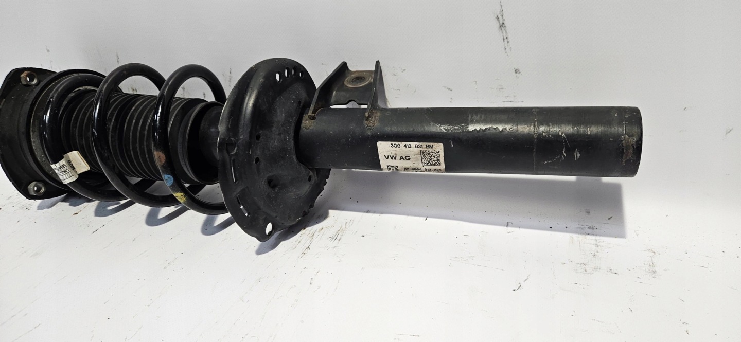 shock absorber right front VW PASSAT B8 SUPERB III