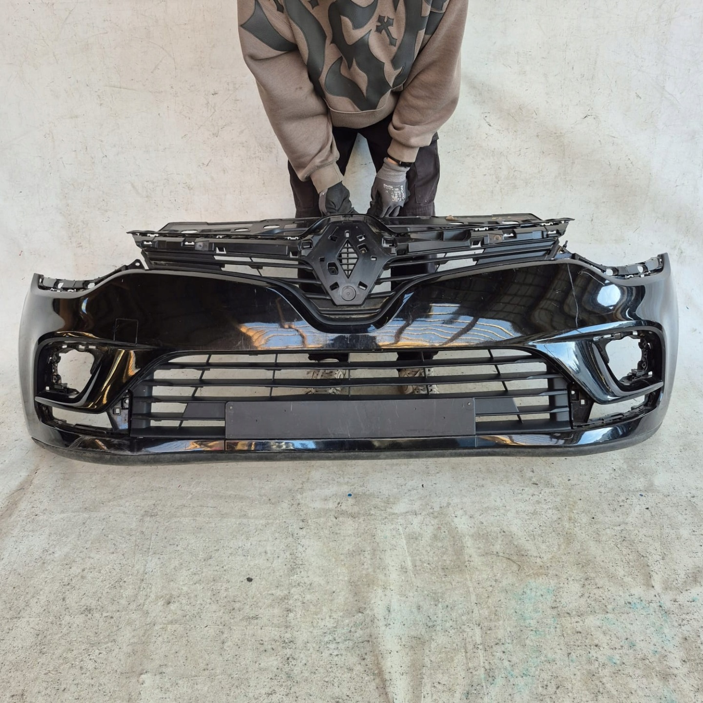 RENAULT CLIO IV 4 LIFT 16-19 bumper front front