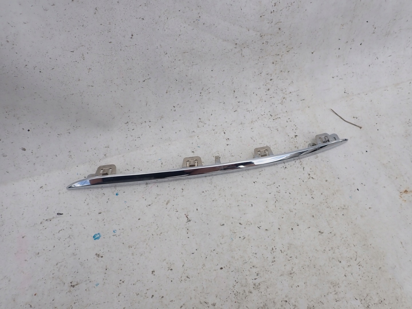MERCEDES C-KLASA W205 moulding bumper CHROM rear part