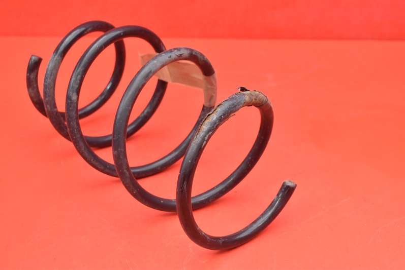spring front front BMW X3 E83 2.0 D 150 KM 06-10