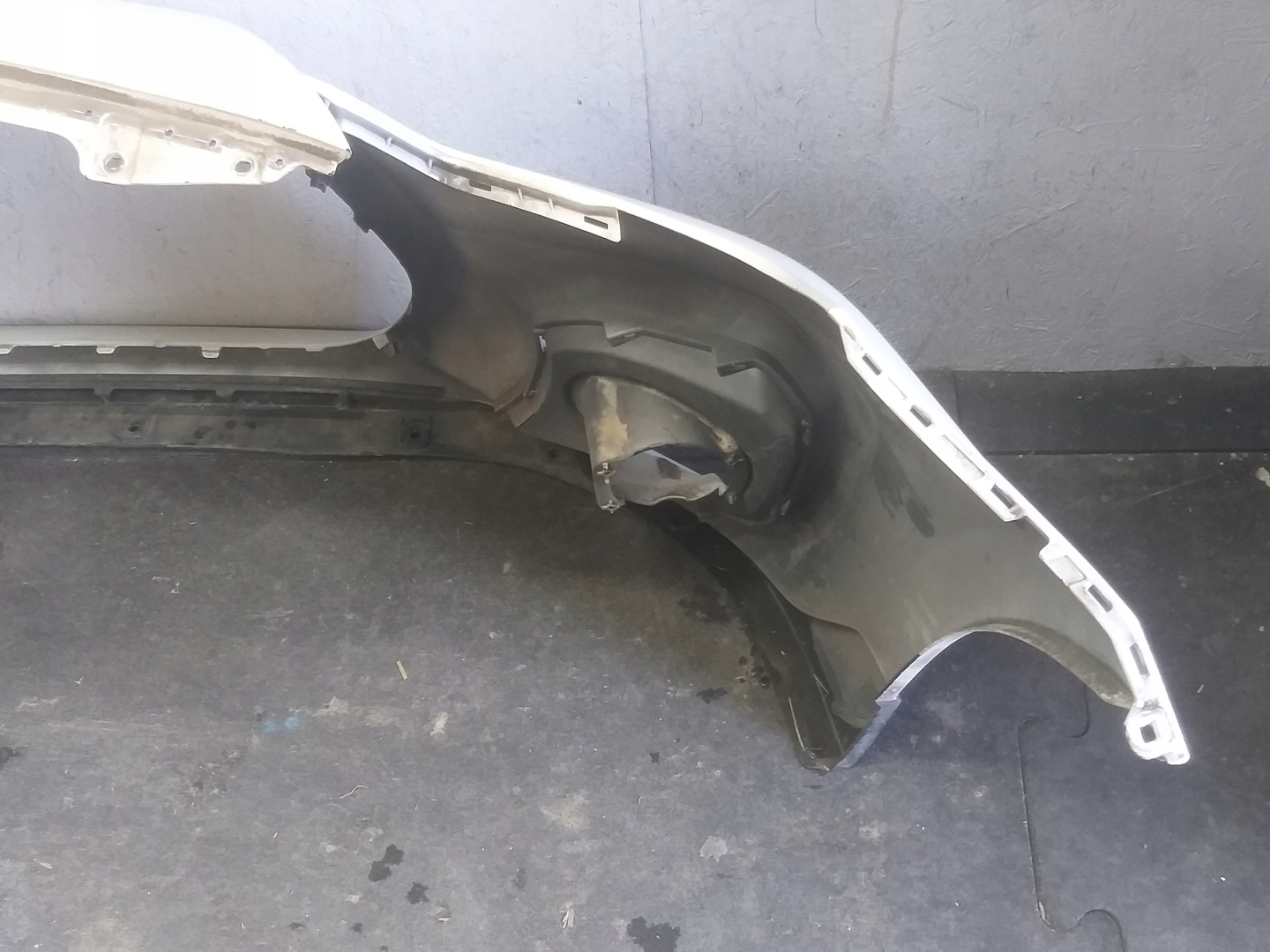 bumper front SUZUKI SWIFT MK8 SPORT