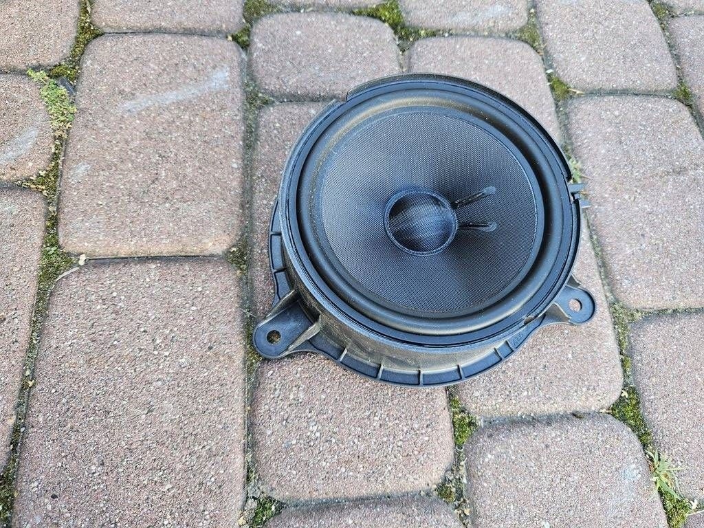 speaker door front przednich left / right Renault Zoe 281441333R