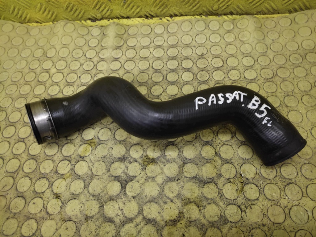 VW PASSAT B5 pipe of the intercooler