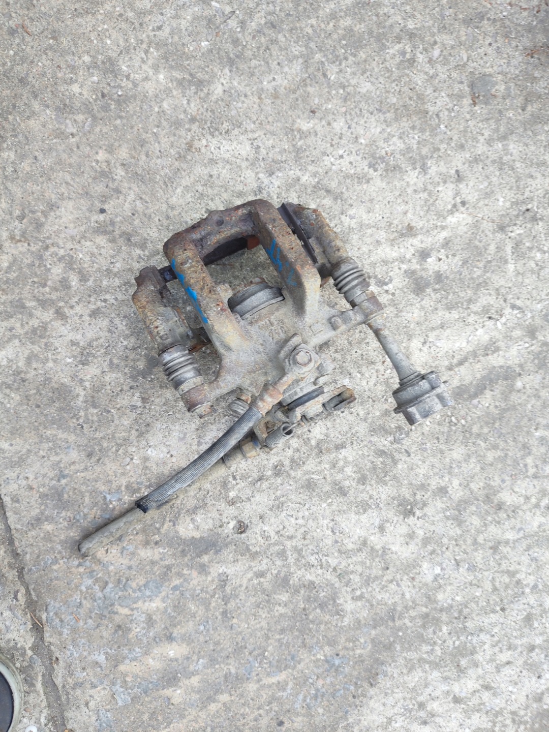 caliper brake right rear part right rear Opel Astra j