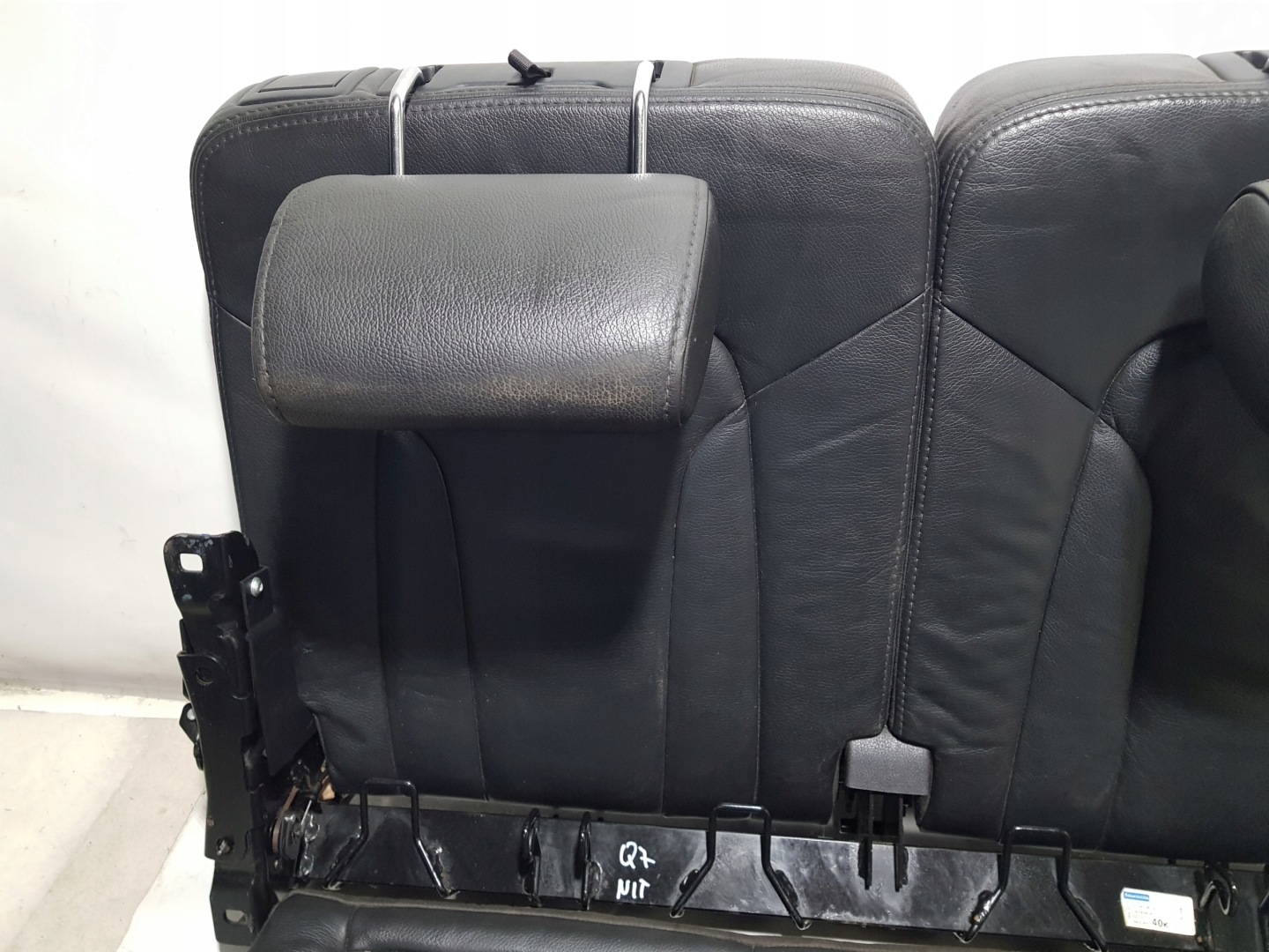 AUDI Q7 4L seats boot 3 RZAD 7 OSOBOWE black,