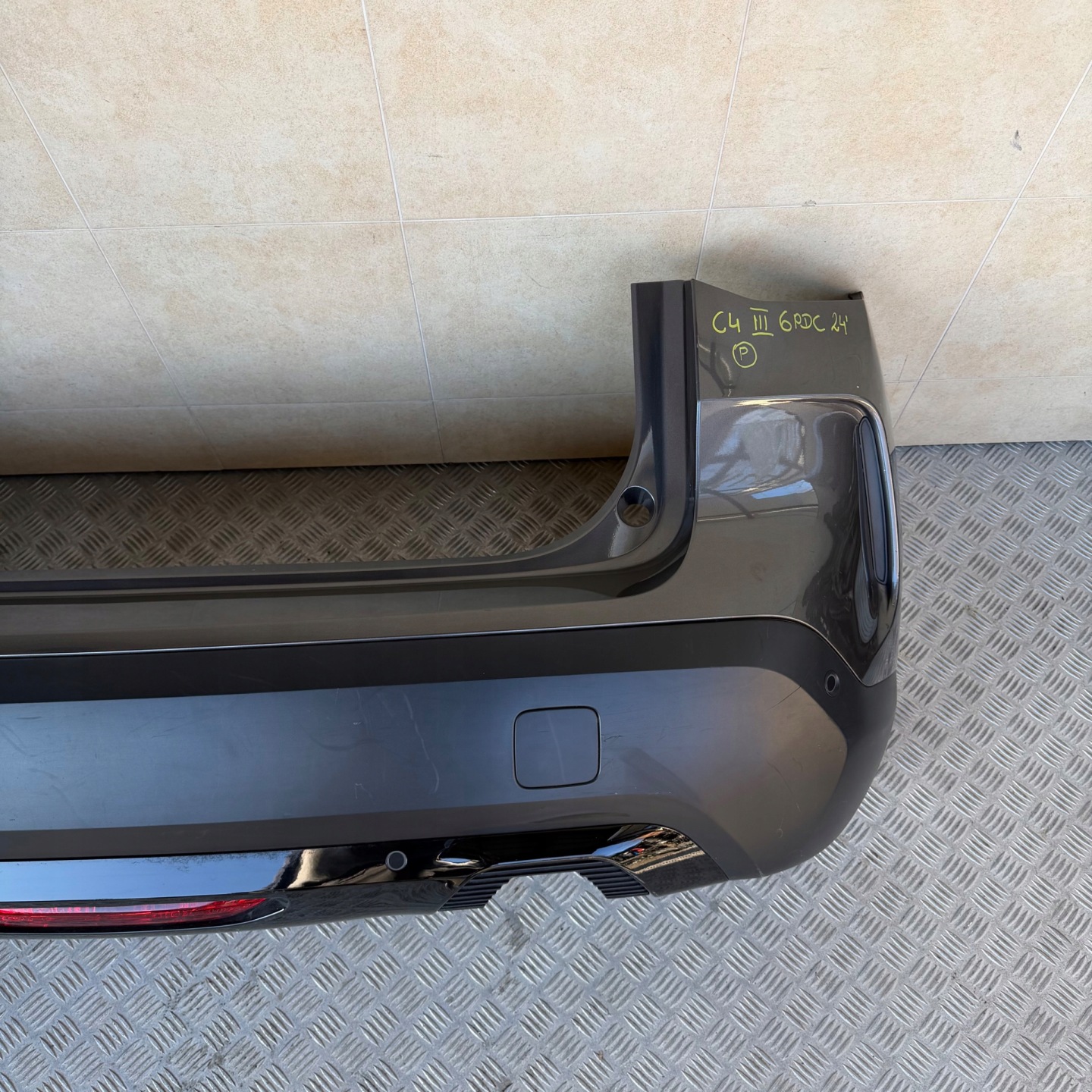 bumper rear complete CITROEN C4 III 2024 ROK 6 PDC