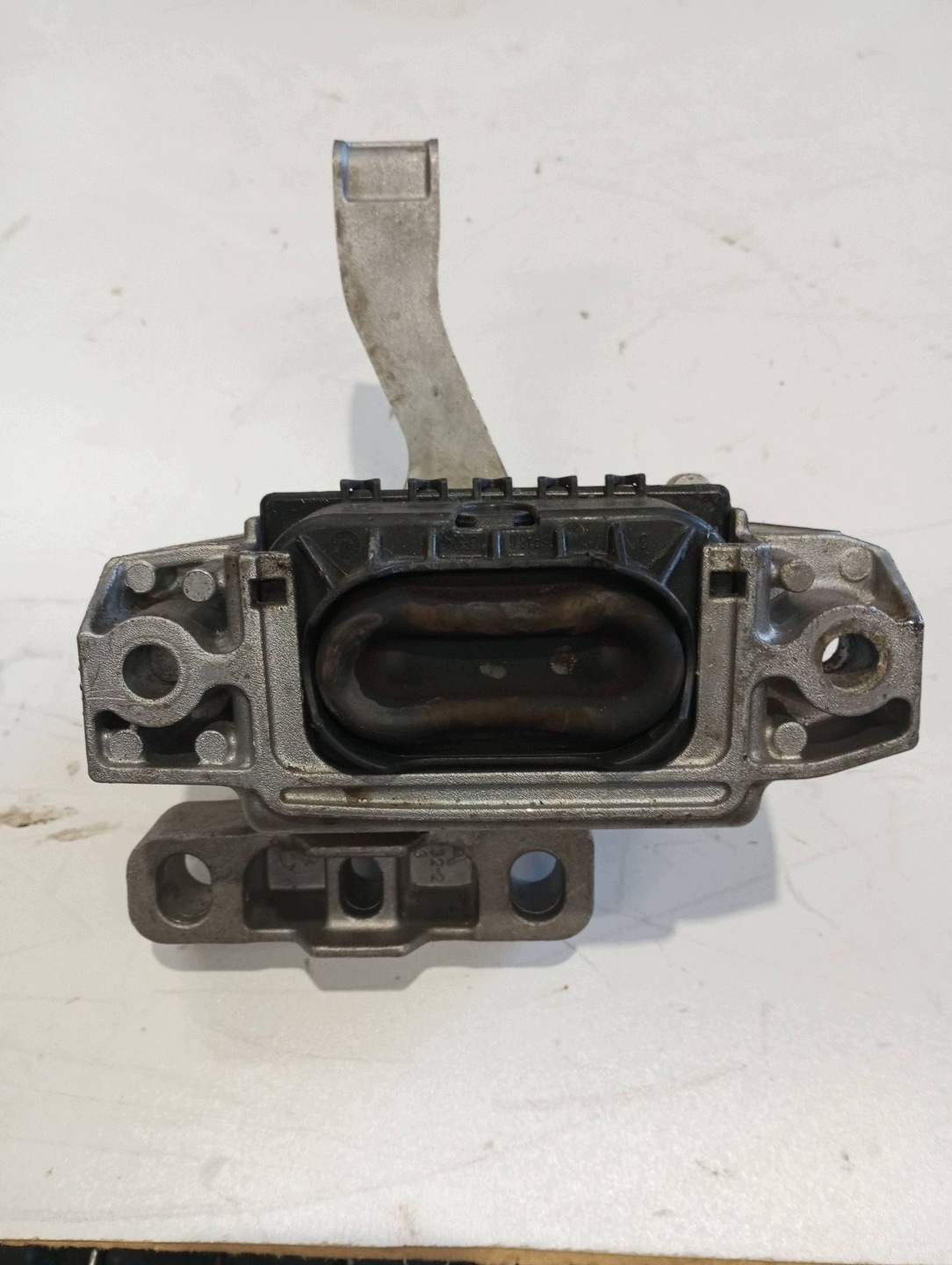 engine mount SKODA KAMIQ 5WA199262G