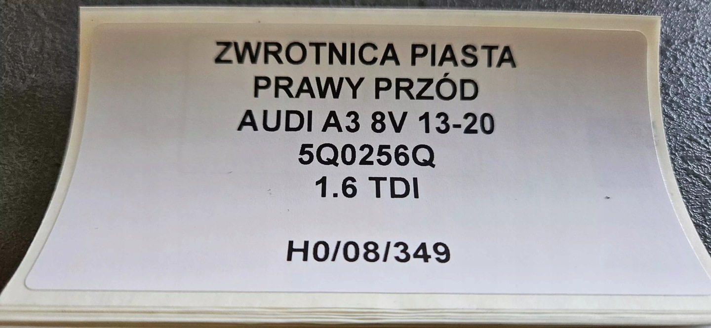 otoč čepu pravý předek AUDI A3 8V 13-20 1.6