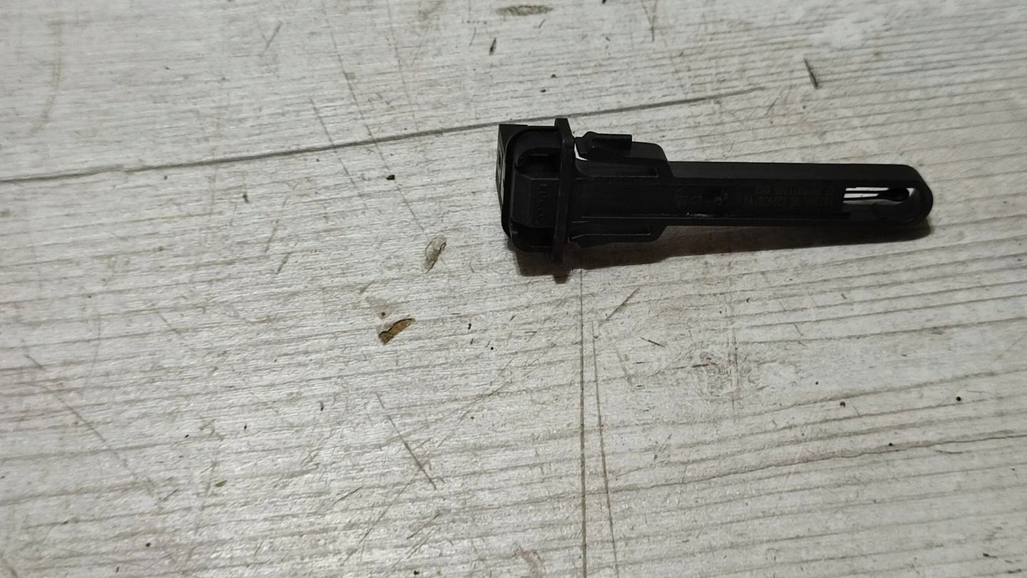 Peugeot 208 II 23r 1.2 Sensor temperatury wewnetrznej