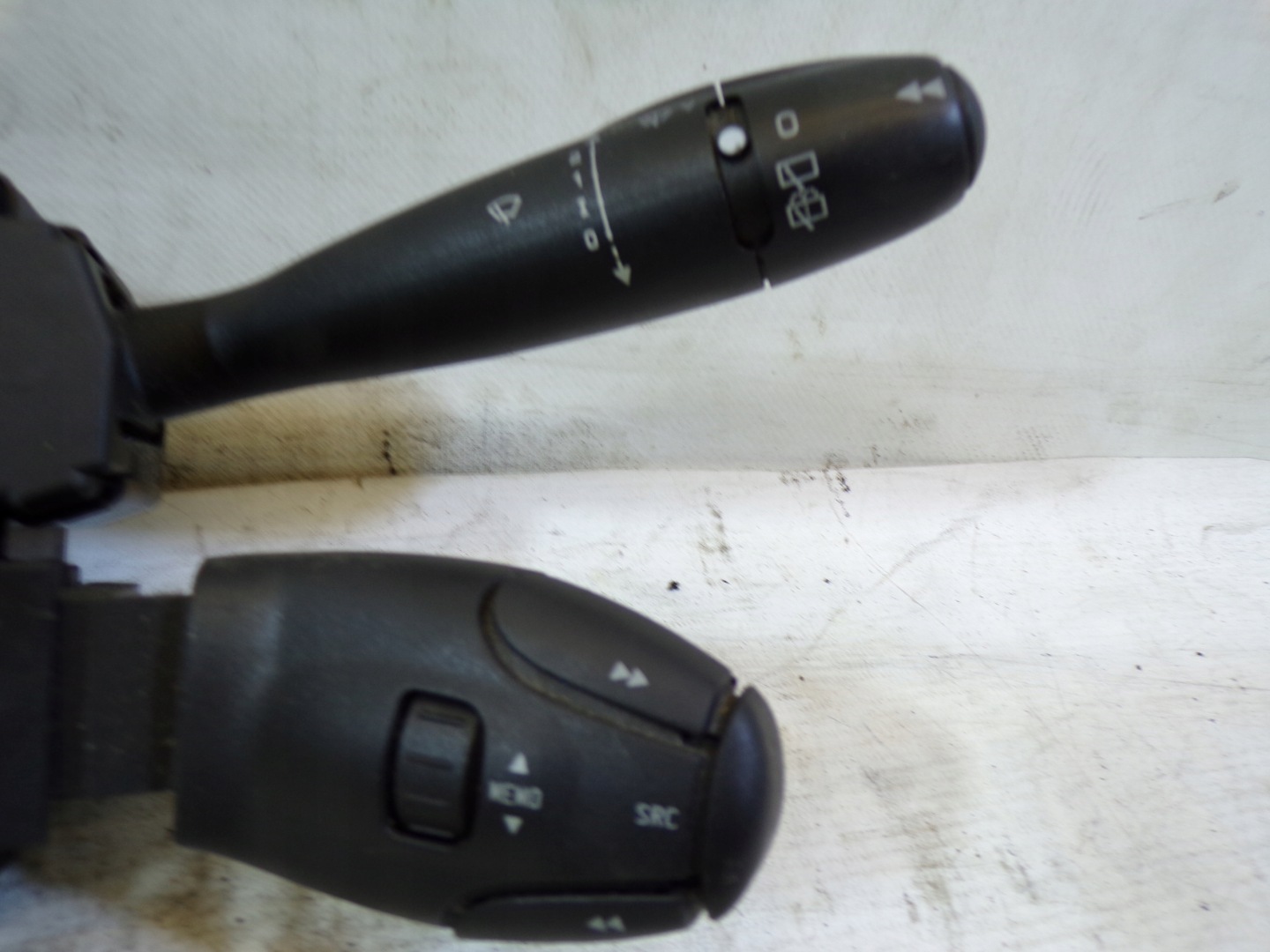 DEVIO LUCI TERGICRISTALLO TERGI PEUGEOT 307 96605598XT (1)