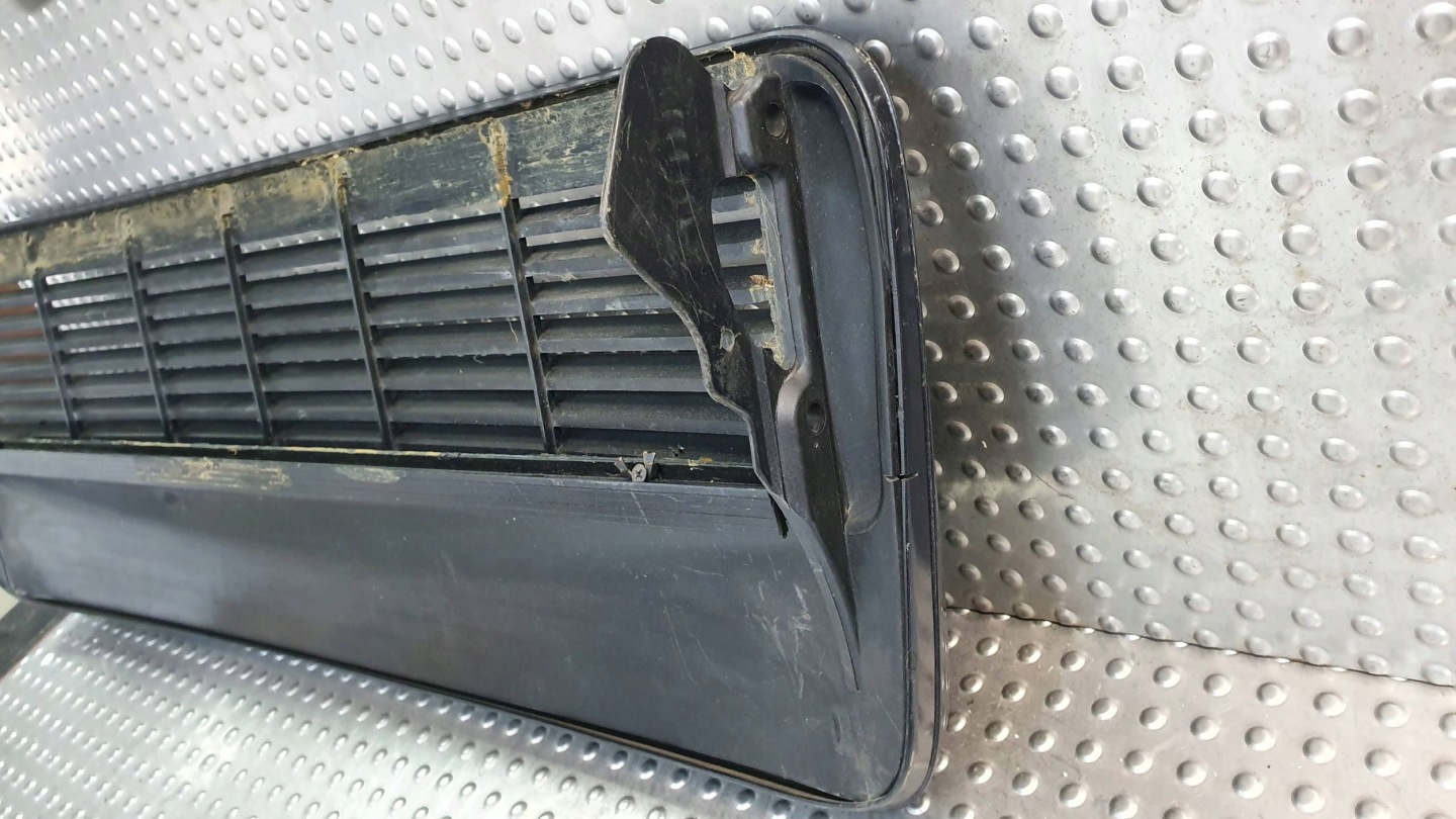 SPOILER bonnet PORSCHE CARRERA 911 964 89