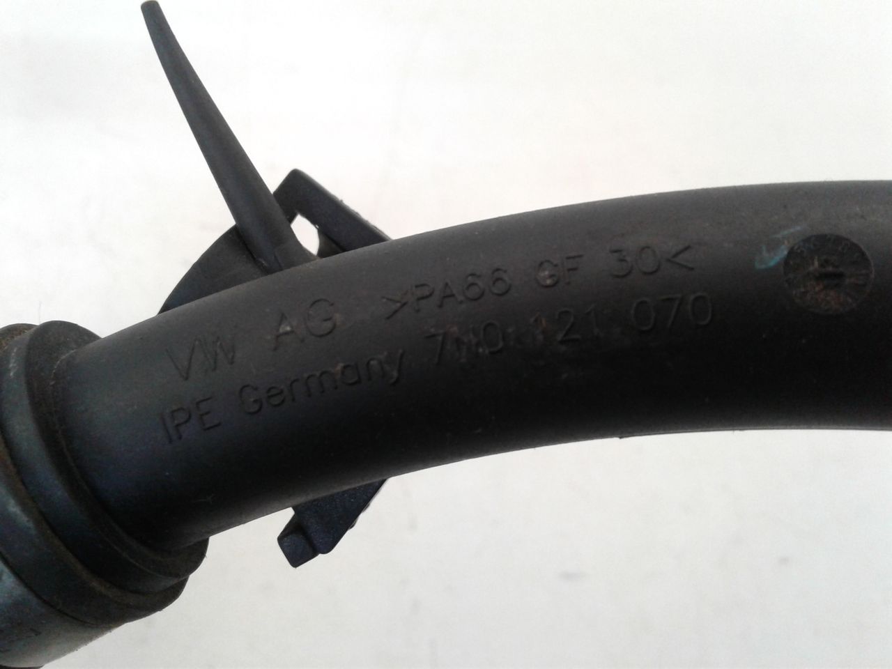 crijevo prijenos vode 7N0121070 7N0122073C VW Sharan 2