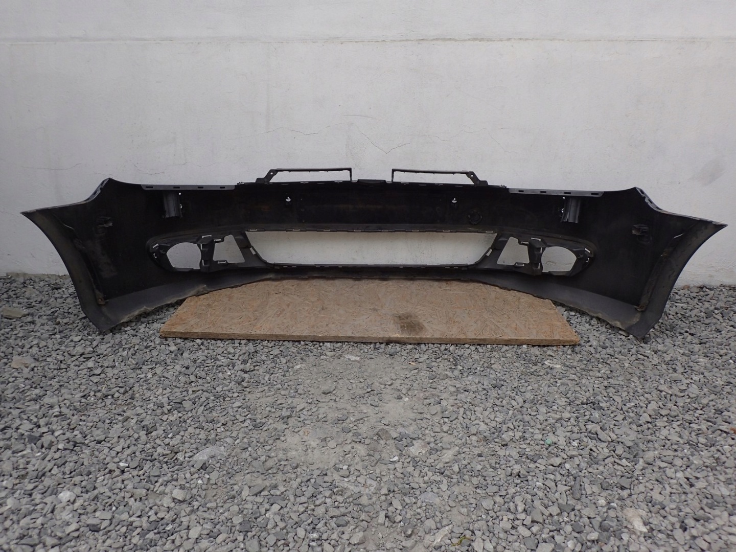 nárazník predok predný VW GOLF 6 VI 5K HB 2008-2013