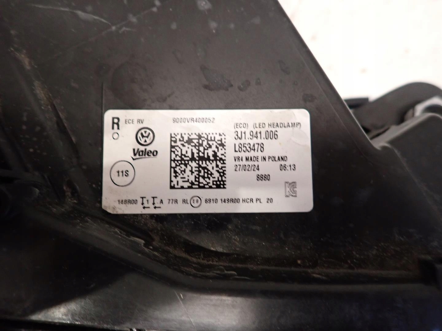 light front front right VW PASSAT B9 2023- FULL LED 3J1941006