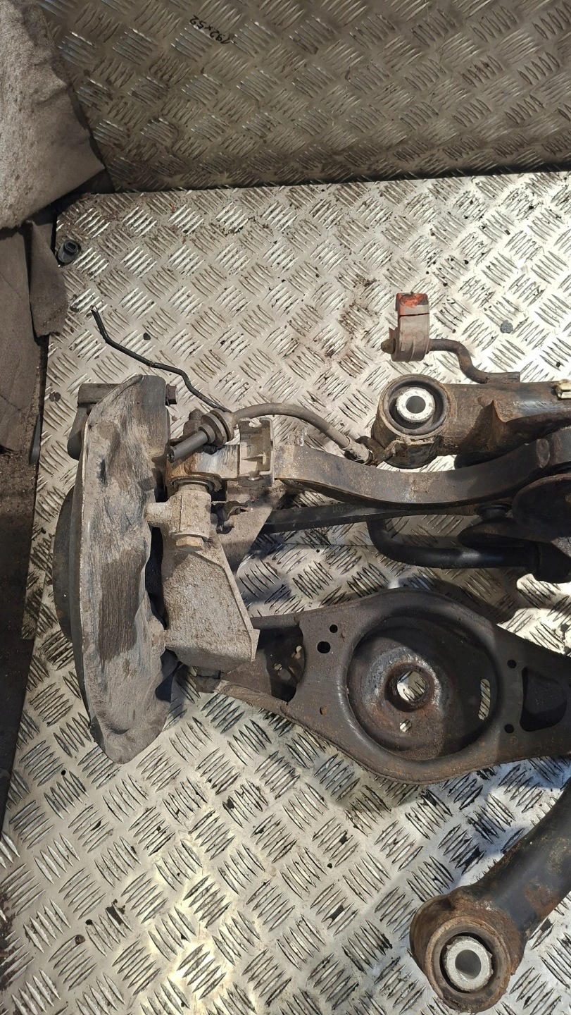 Achsträger heck VW PASSAT B7