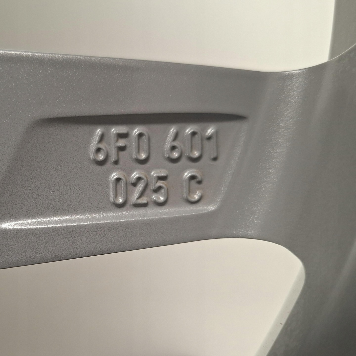 SEAT IBIZA 17" 6F0601025C disk hliníkový
