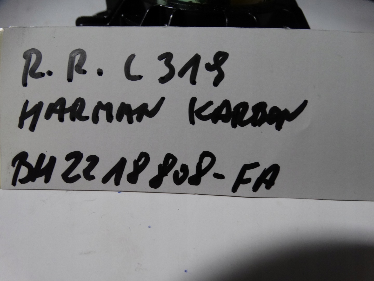 IDEALNY speaker HARMAN KARDON RANGE ROVER L319 1