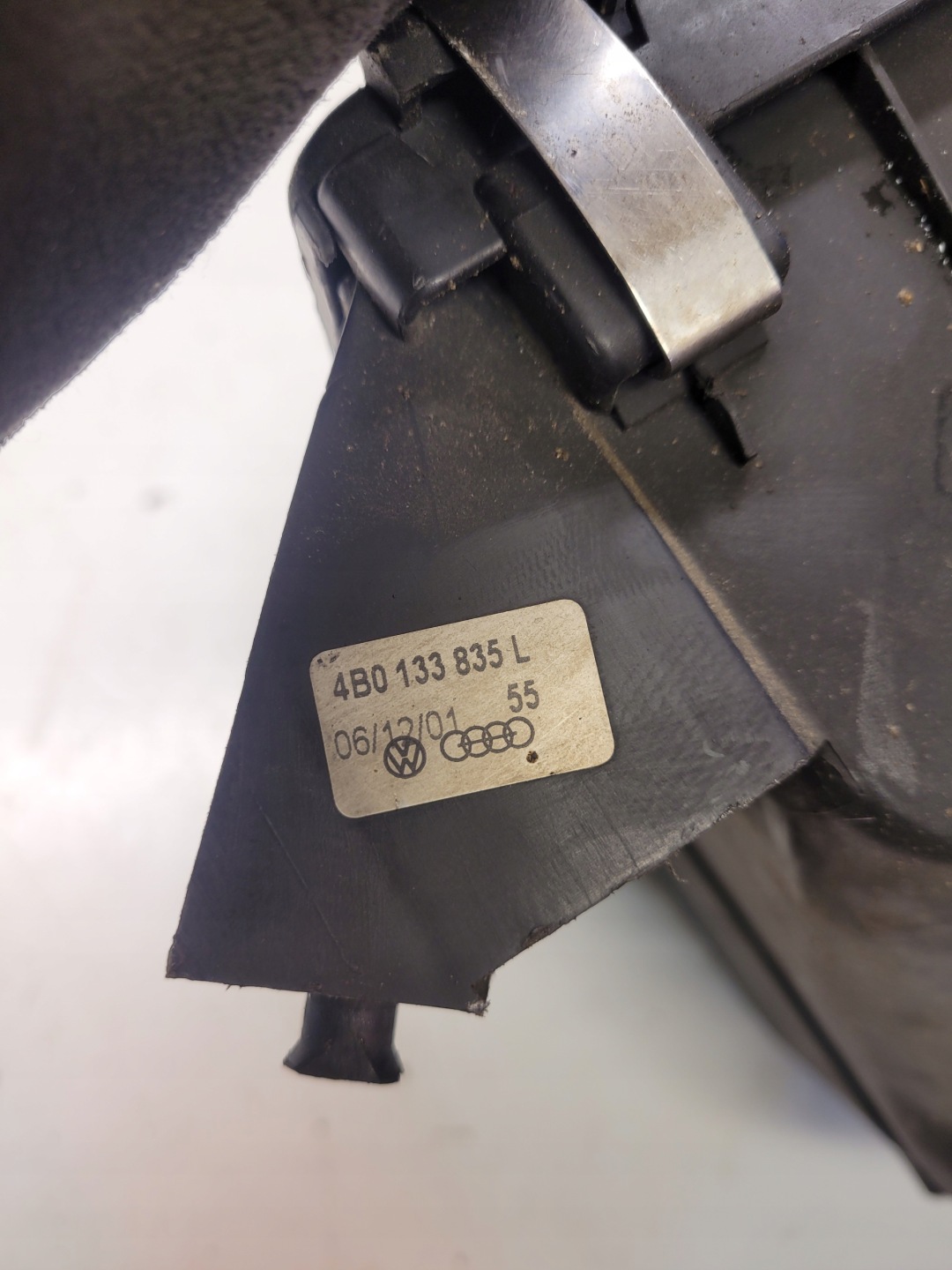 GEHÄUSE FILTER LUFT AUDI A6 C5 4B0133835L