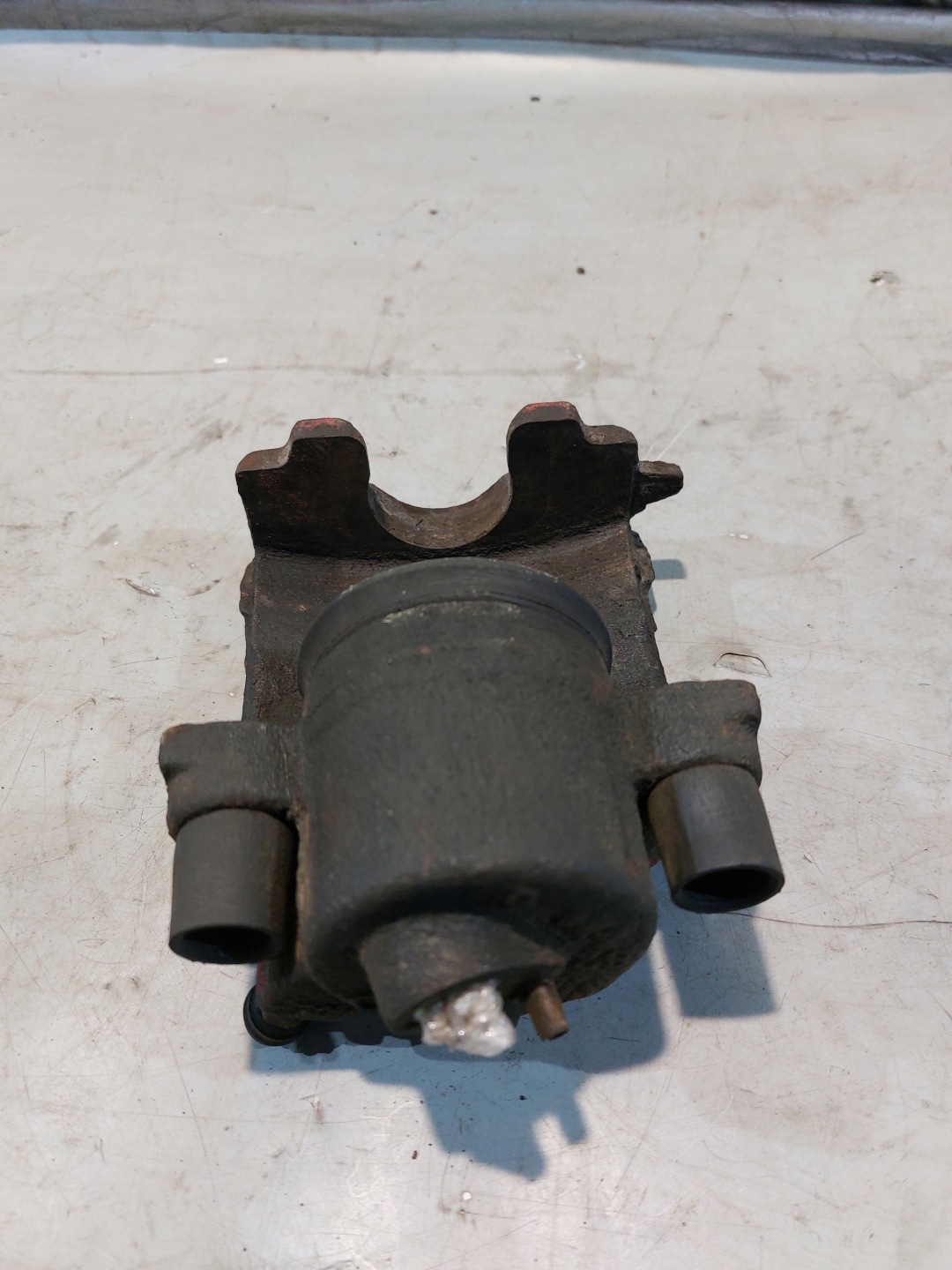 caliper brake left front VW BORA 1.9TDI