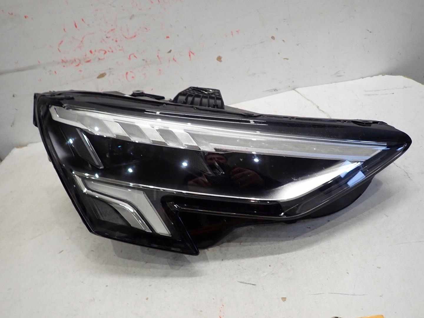 light front front right AUDI A3 2020- FULL LED 8Y0941034