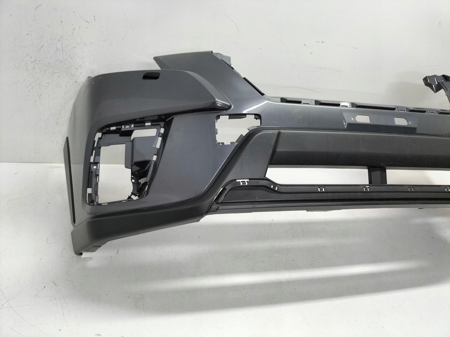 front bumper front SUBARU FORESTER 5 V LIFT 21