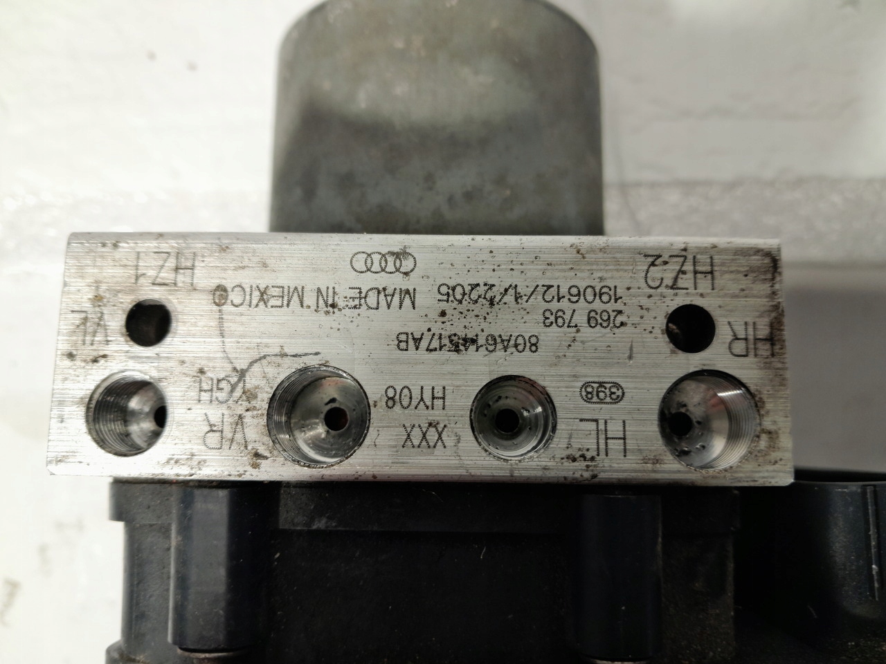AUDI Q5 II 80A brake booster control unit ABS 80A907379AB 80A614517AB