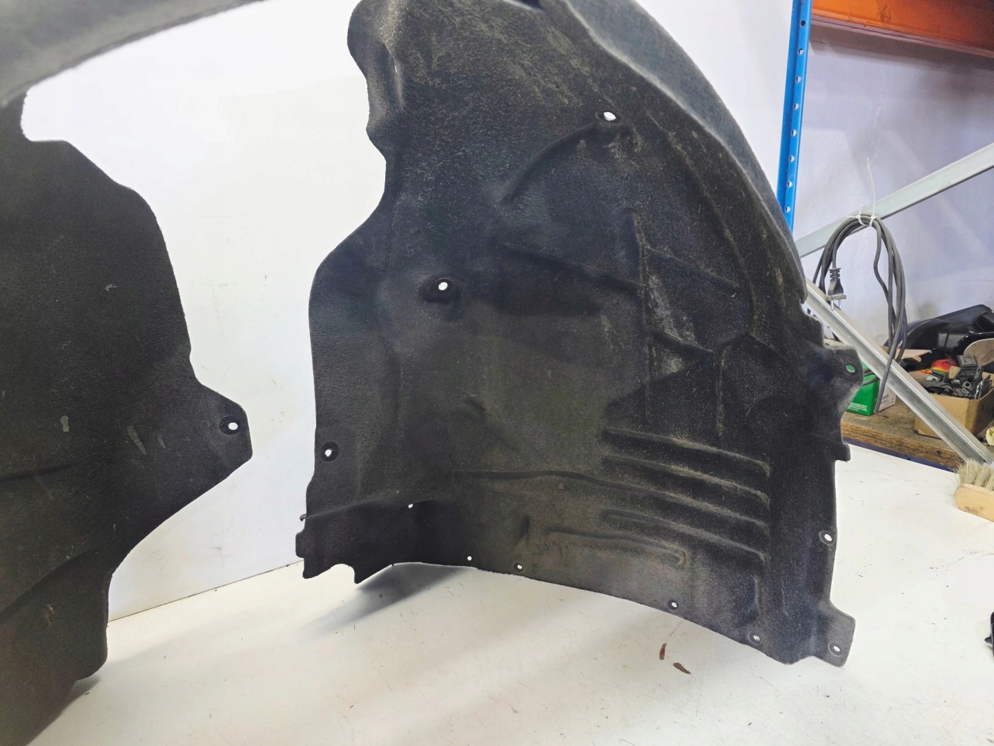 mudguard MATERIAOWE right front AUDI A6 C8 4K0821172