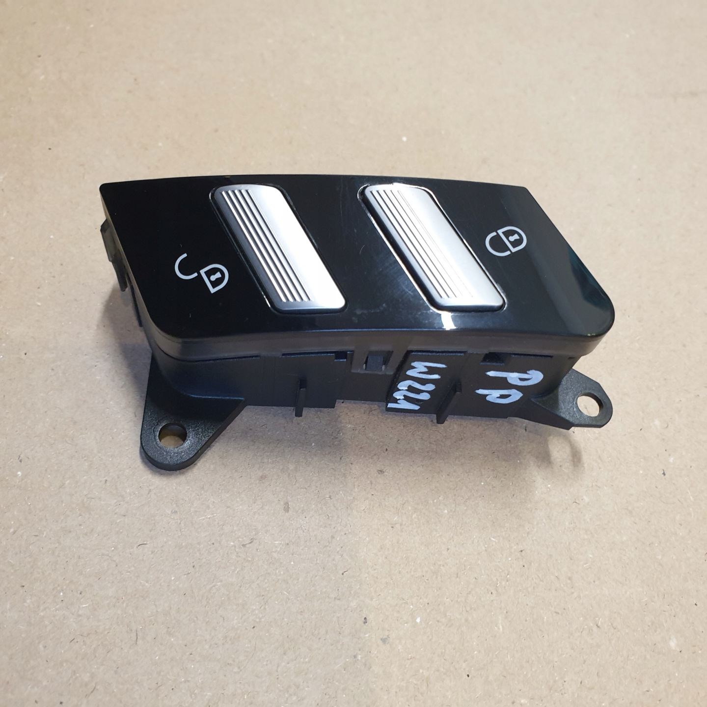switch BLOKADY door right front MERCEDES S W221 OE