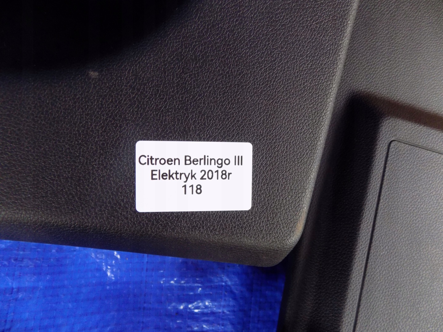 upholstery PAKI side BERLINGO PARTNER III 18R