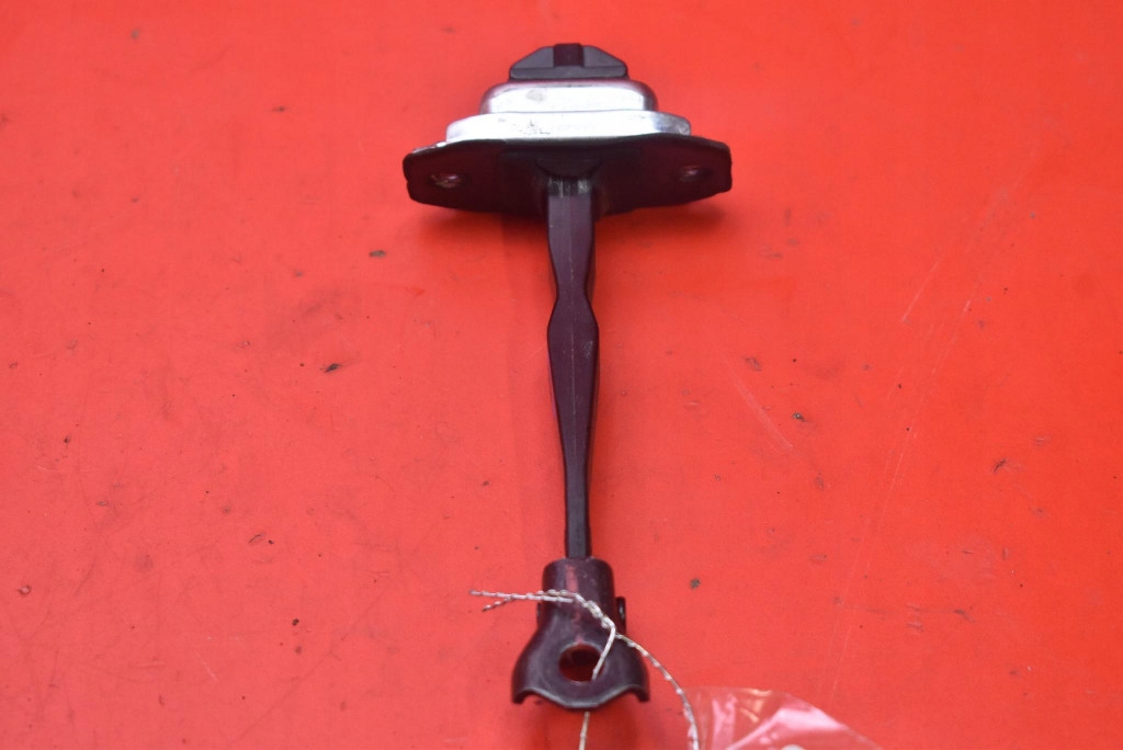 limiter door left front MG ZS 2 II LIFT 19-24