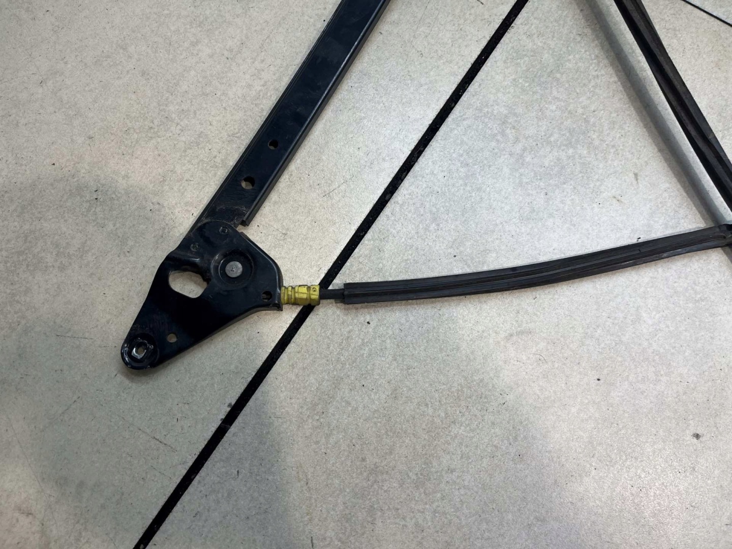 window regulator left rear part GALAXY 1.9 TDI FL TR37M3959811