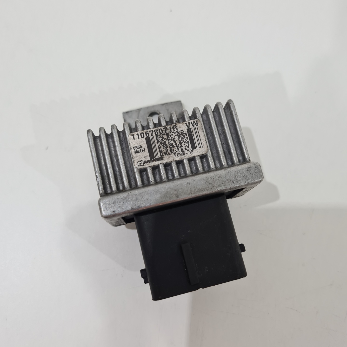 relay plugs ZAROWYCH RENAULT 110678071R