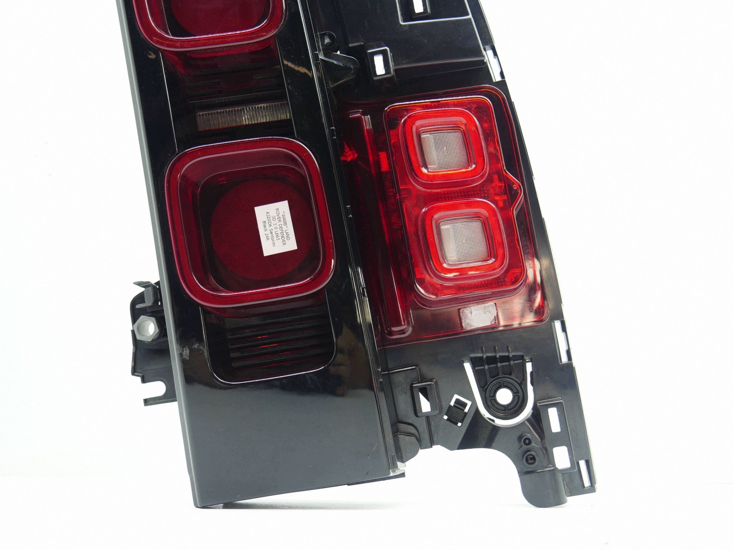 light right rear LAND ROVER DEFENDER L663 L8B2-13404-A