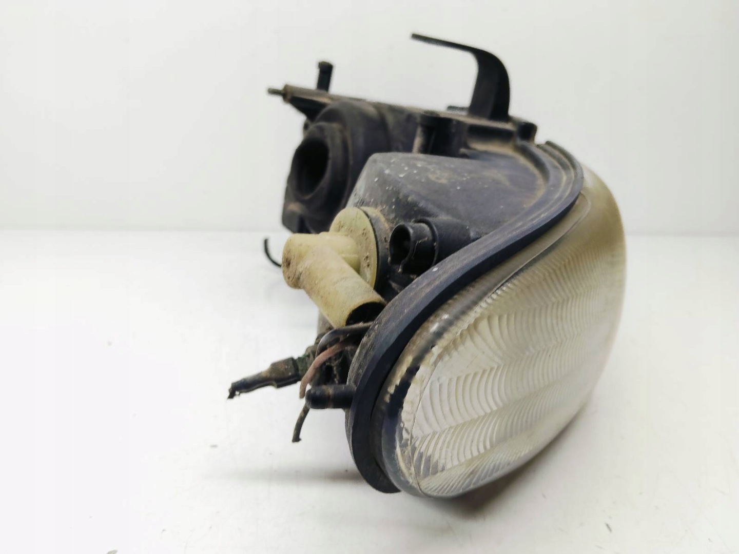 light right front CHRYSLER GRAND VOYAGER 2.5 TD 96r 04576312AC