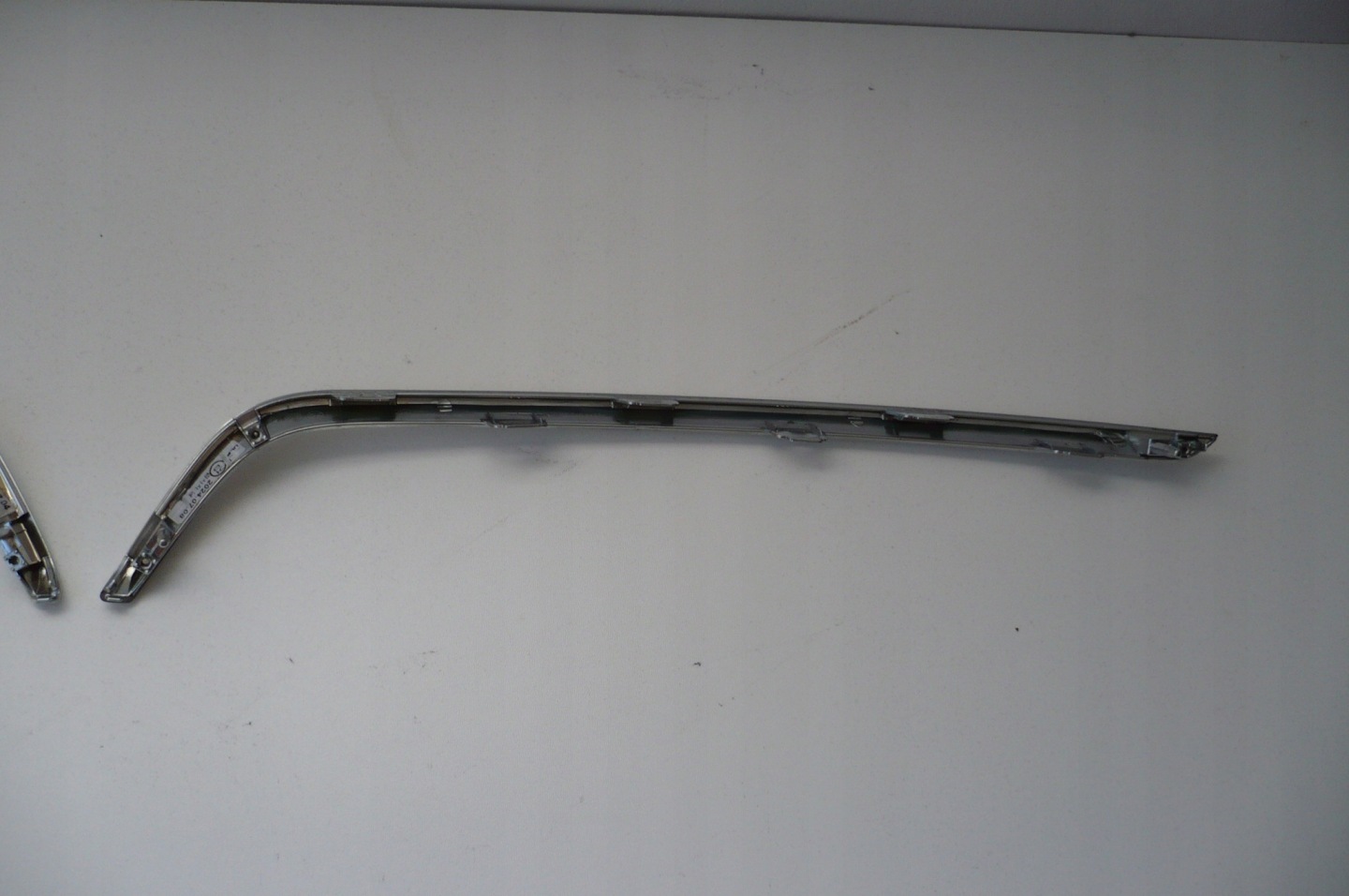 KIA CEED III 3 GT LINE LIFT 21- moulding CHROM of a bumper front right + left