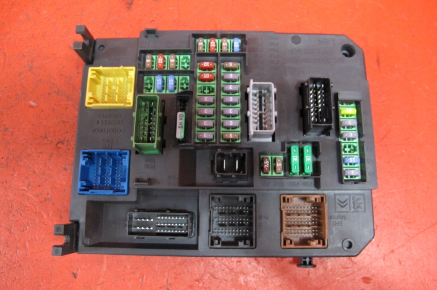 CITROEN C4 II B7 DS4 PEUGEOT module control unit compartment BSI Q03 9665547480