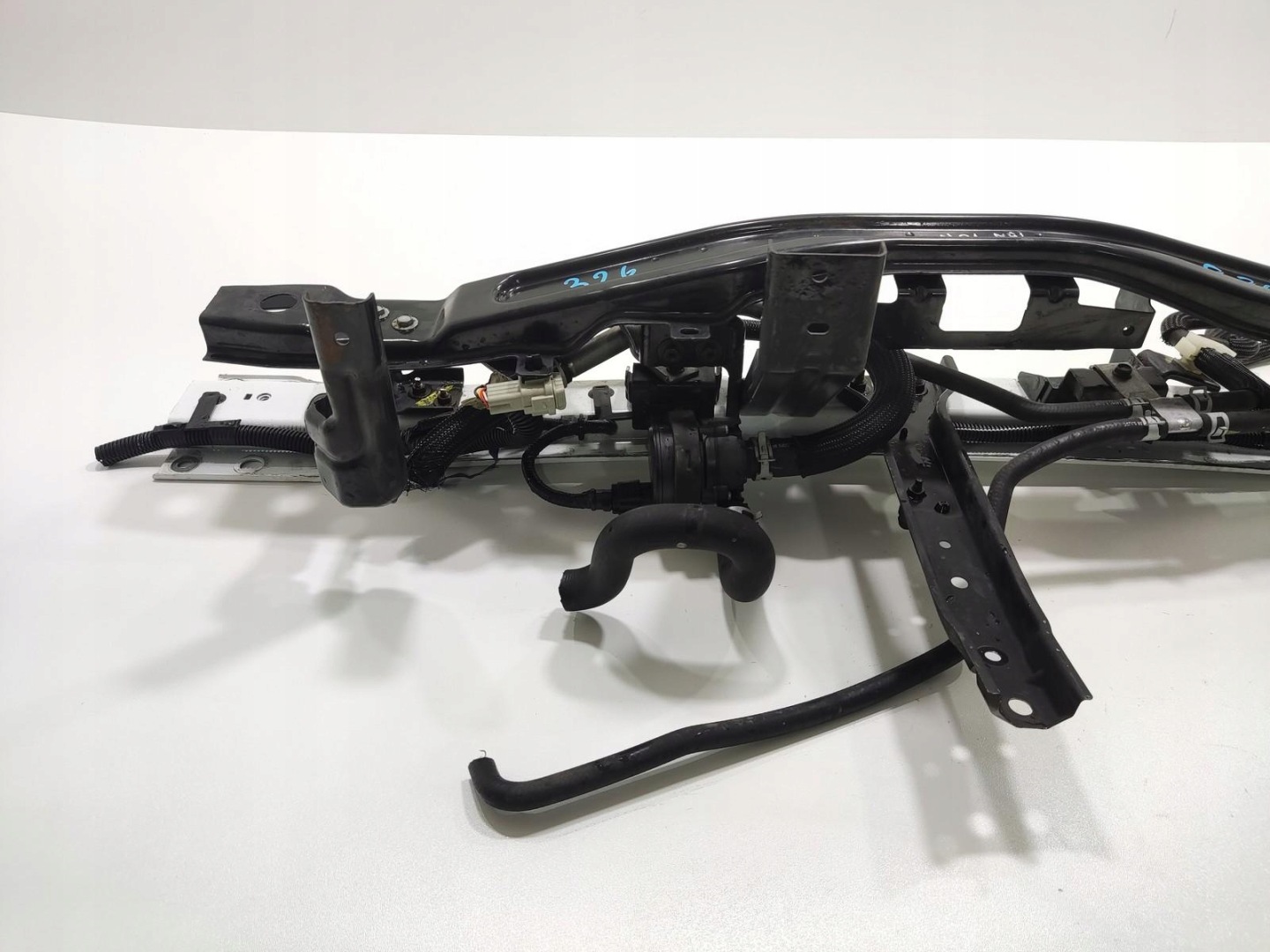 bumper support below bumper front NISSAN NAVARA IV D23 NP300 2015-2022