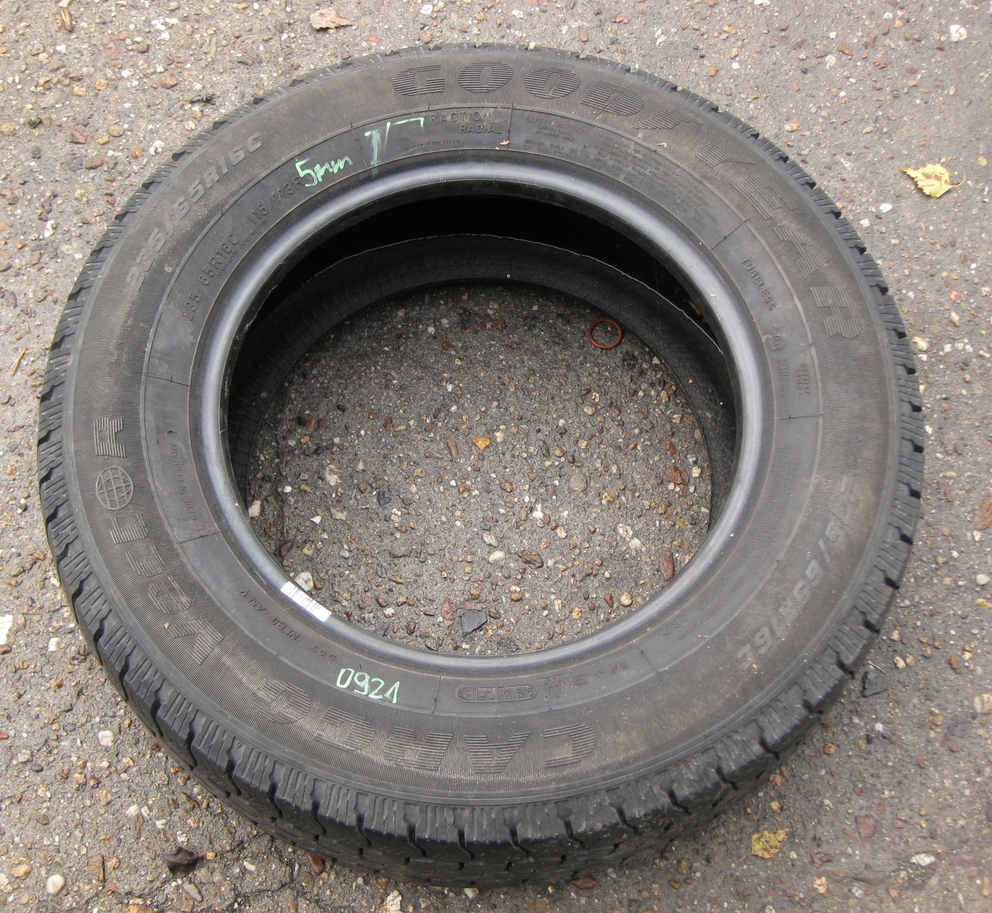 gomma WIELOSEZON GOODYEAR CARGO VECTOR 235/65R16 5MM 21R