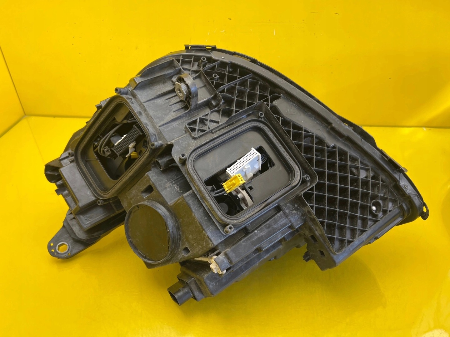 light right Mercedes E-class W213 Full Led Multibeam blue A2139066604