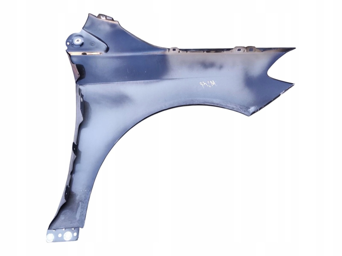 fender left front front MERCEDES B-KLASA W246 2011-2014